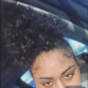 Meet your Posher, Lorionna